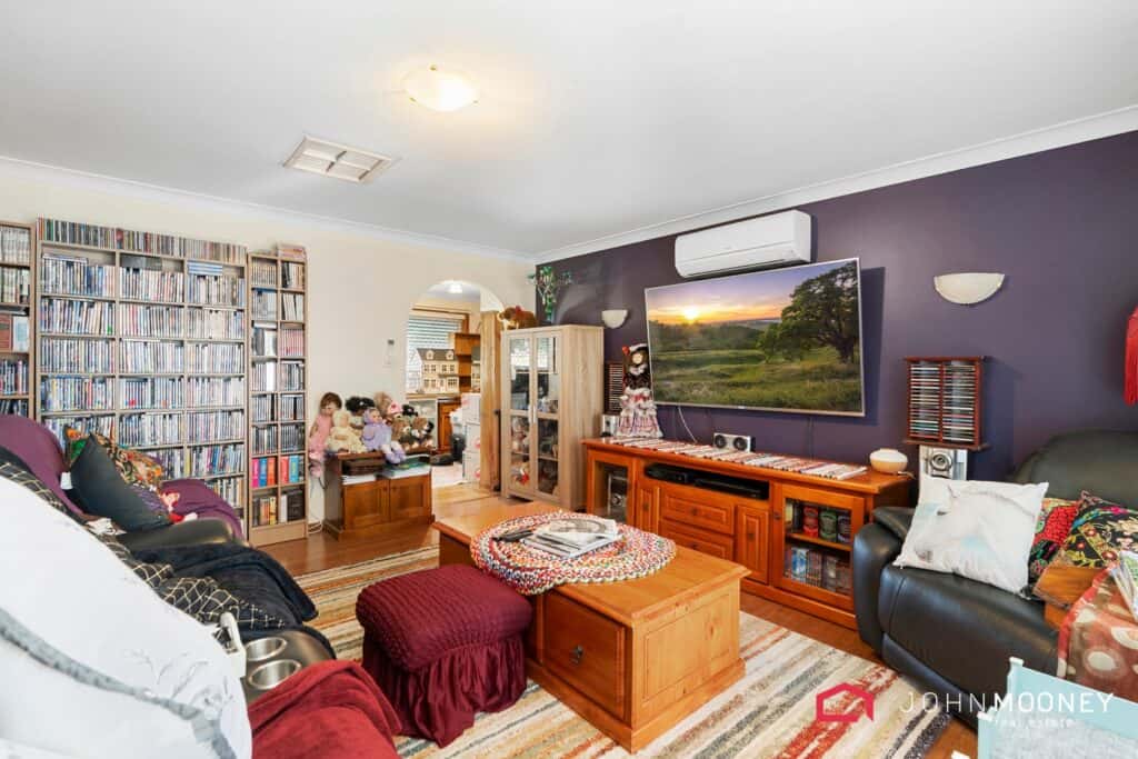 2 Pinaroo Drive, Glenfield Park NSW 2650, Glenfield Park - Thumbnail 8